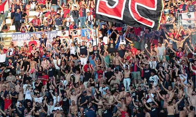 Finale playoff Serie B, Bari-Cagliari 0-1: rossoblu promossi in Serie A