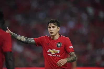 Calciomercato Roma: Victor Lindelof, jolly difensivo in arrivo per José Mourinho