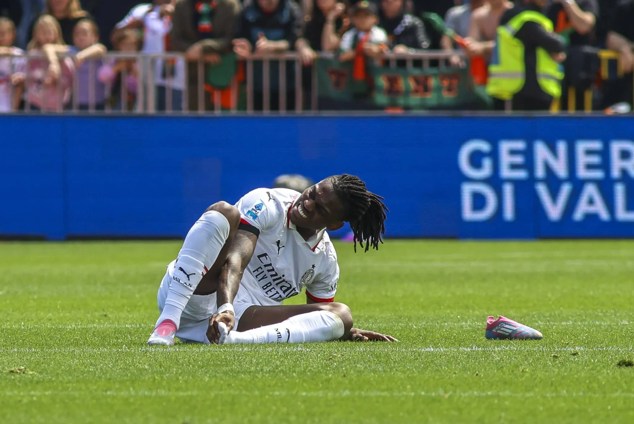 Genoa-Milan, perch&eacute; non gioca Leao? I motivi dell&rsquo;esclusione