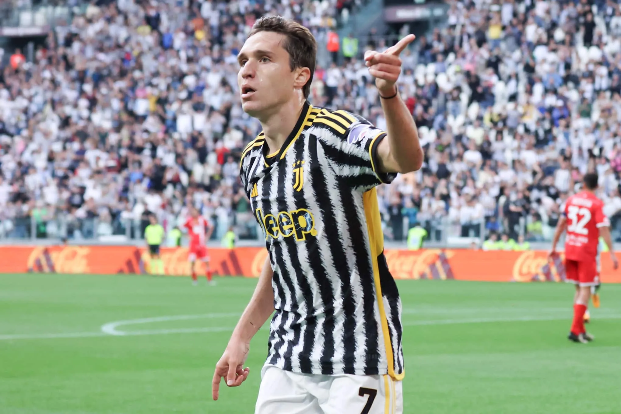 Calciomercato Juventus, Chiesa segna e sogna il rinnovo: incontro in programma, ma Thiago Motta…