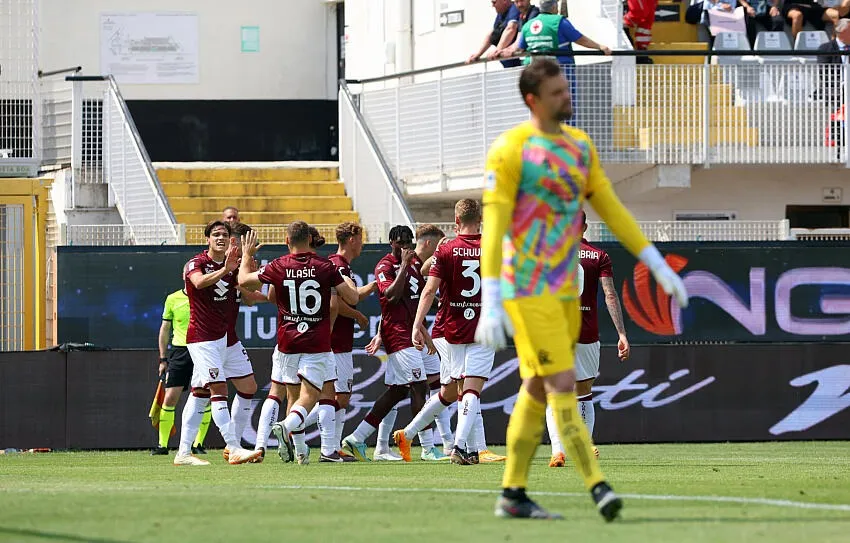 Fantacalcio, gol di Singo o autogol di Wisniewski? La decisione della Lega