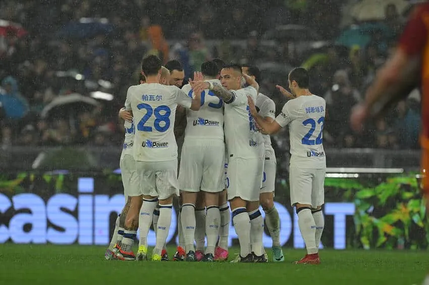 Perché l’Inter indossa la maglietta con i nomi in cinese nel match contro la Roma