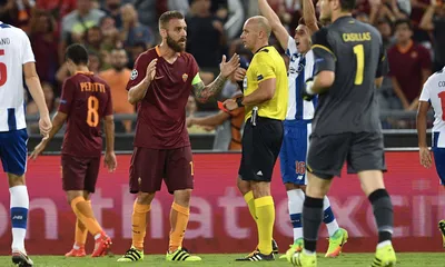 Roma-Milan, arbitra Marciniak: protagonista dello scandalo pre-finale di Champions e del precedente che inquieta De Rossi