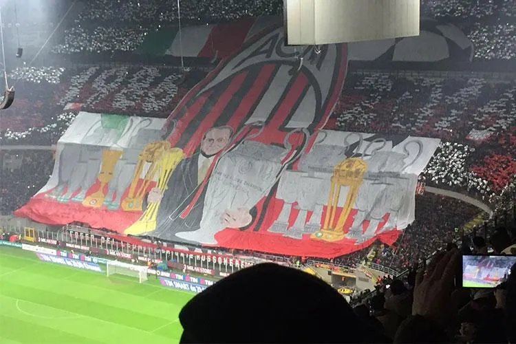 Berlusconi ringrazia i tifosi: “Insieme, con il Milan e per il Milan. Per sempre.”
