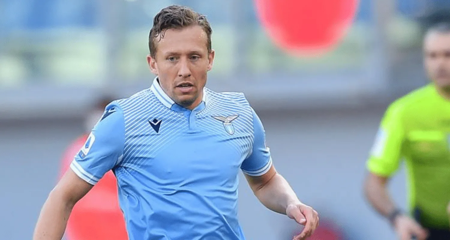 Lazio-Benevento, le formazioni ufficiali: Leiva stringe i denti, Insigne e Sau titolari