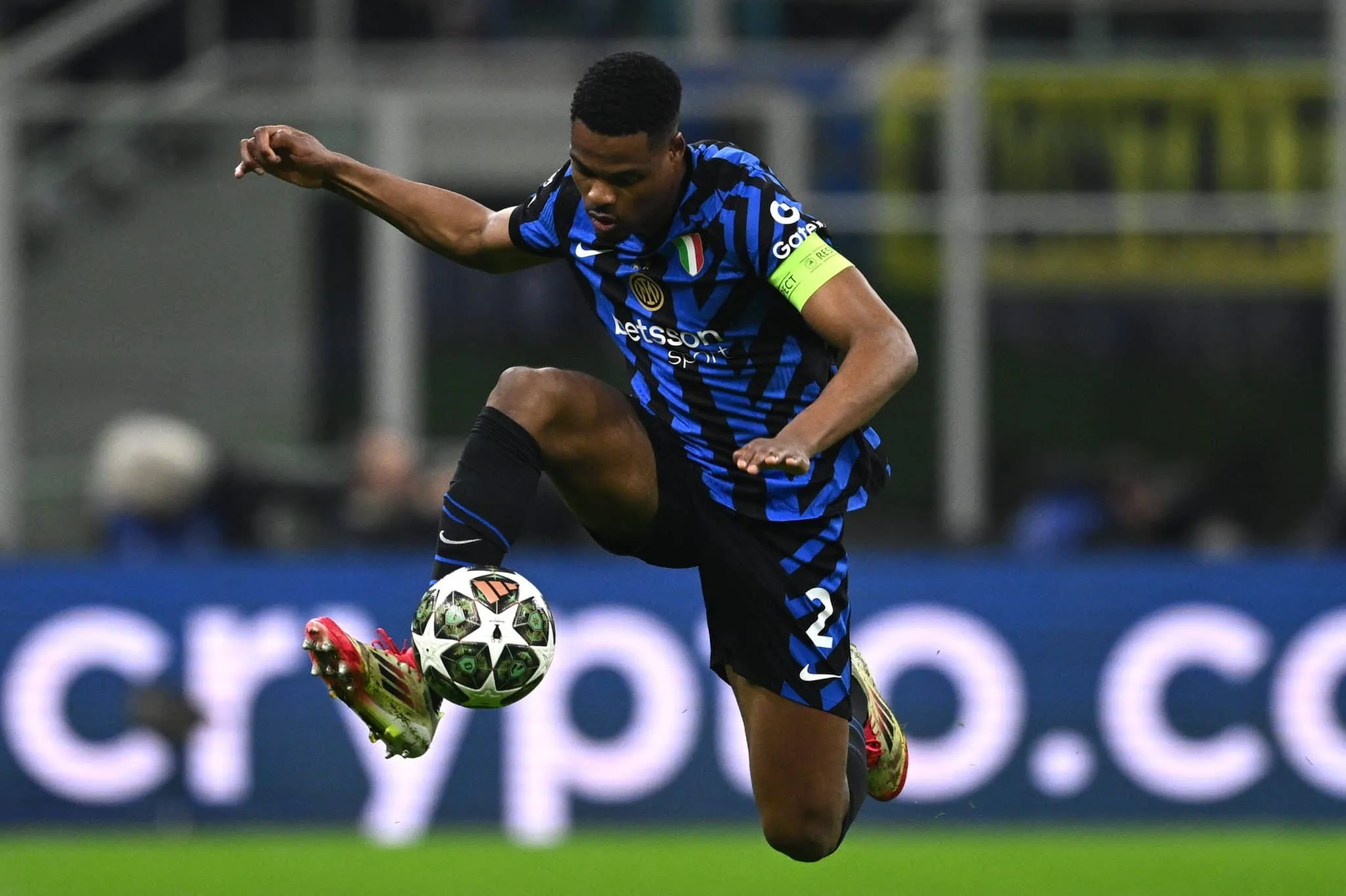 Atalanta-Inter, Dumfries fuori per un infortunio: le condizioni dell&rsquo;olandese