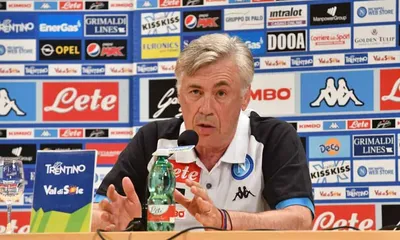 conferenza carlo ancelotti allenatore napoli