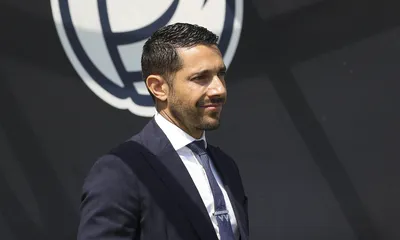 Calciomercato, Genoa-Milan non si gioca solo in campo: un centrocampista&nbsp;nel&nbsp;mirino rossonero