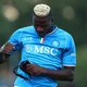 Calciomercato, Osimhen convinto dai soldi: la firma a breve. Trattative e ufficialit&agrave; di oggi