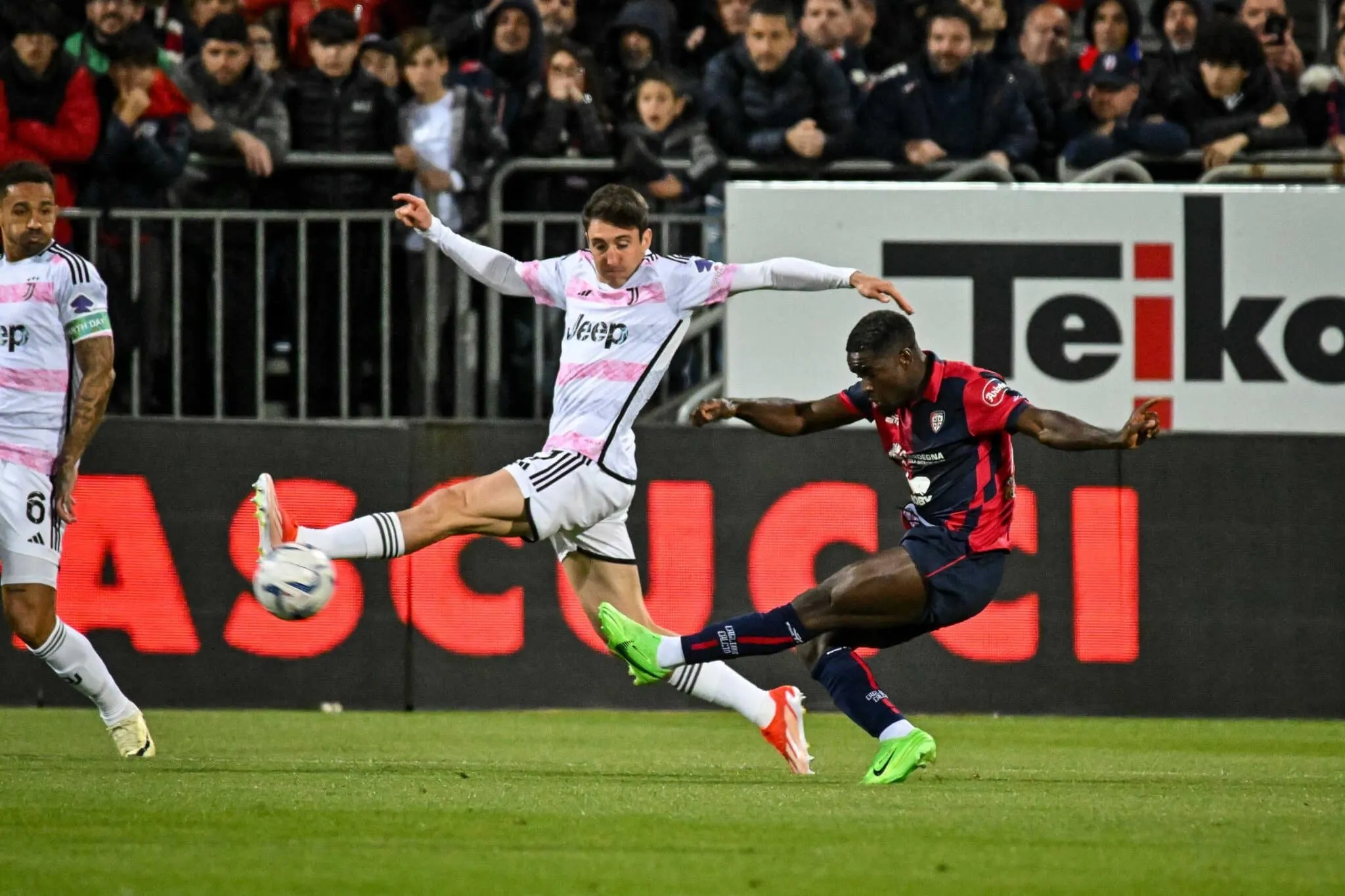 Cagliari, Luvumbo aggancia un record al fantacalcio: è successo solo 3 volte dal 2016/17