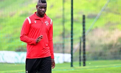 Fantacalcio, è fatta per Balotelli al Genoa: come cambia l’attacco di Gilardino, Vitinha perde il posto?