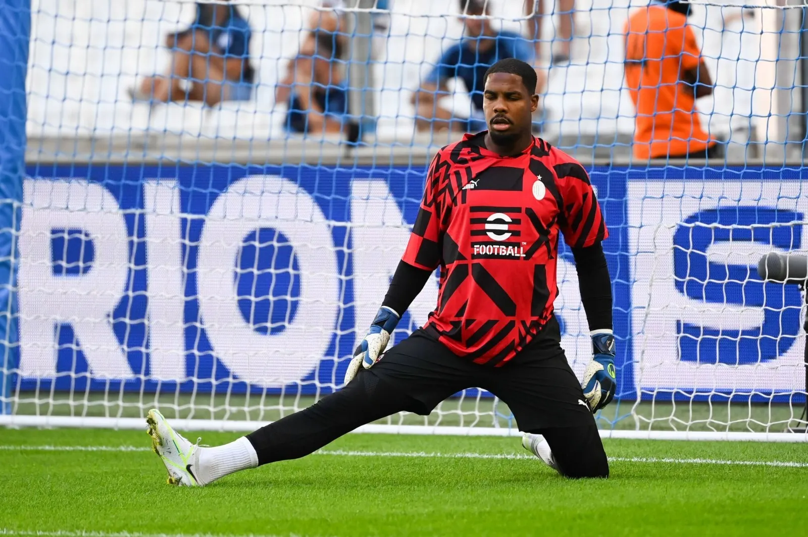 Milan, il calendario delle amichevoli estive: Vinicius vs Leao