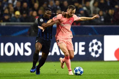 Inter-Barcellona 1-1: Malcom infrange la resistenza nerazzurra, Icardi equilibra