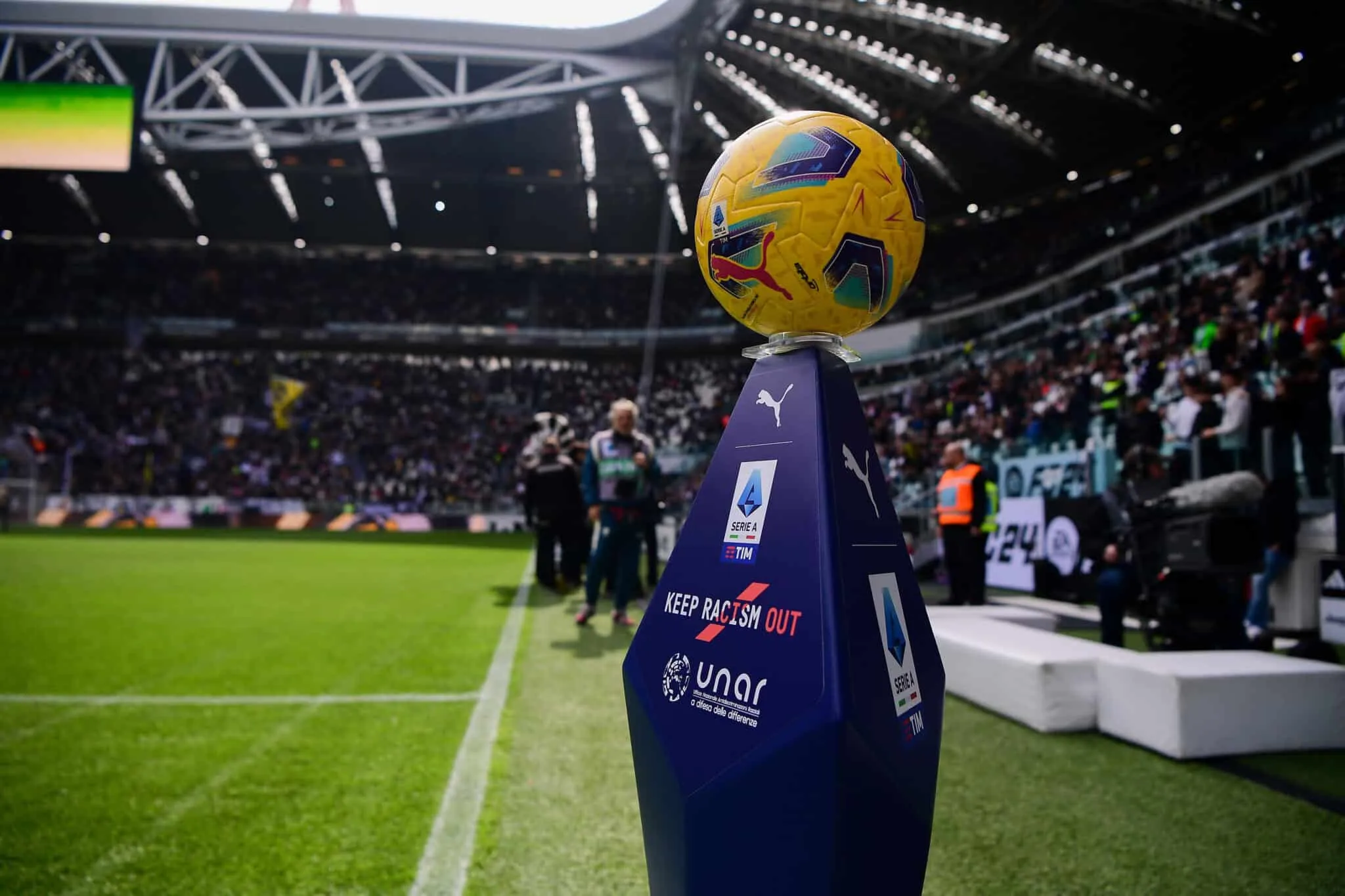 Calciomercato Serie A, svolta sugli acquisti di extracomunitari: come cambia il regolamento dal 2024/25