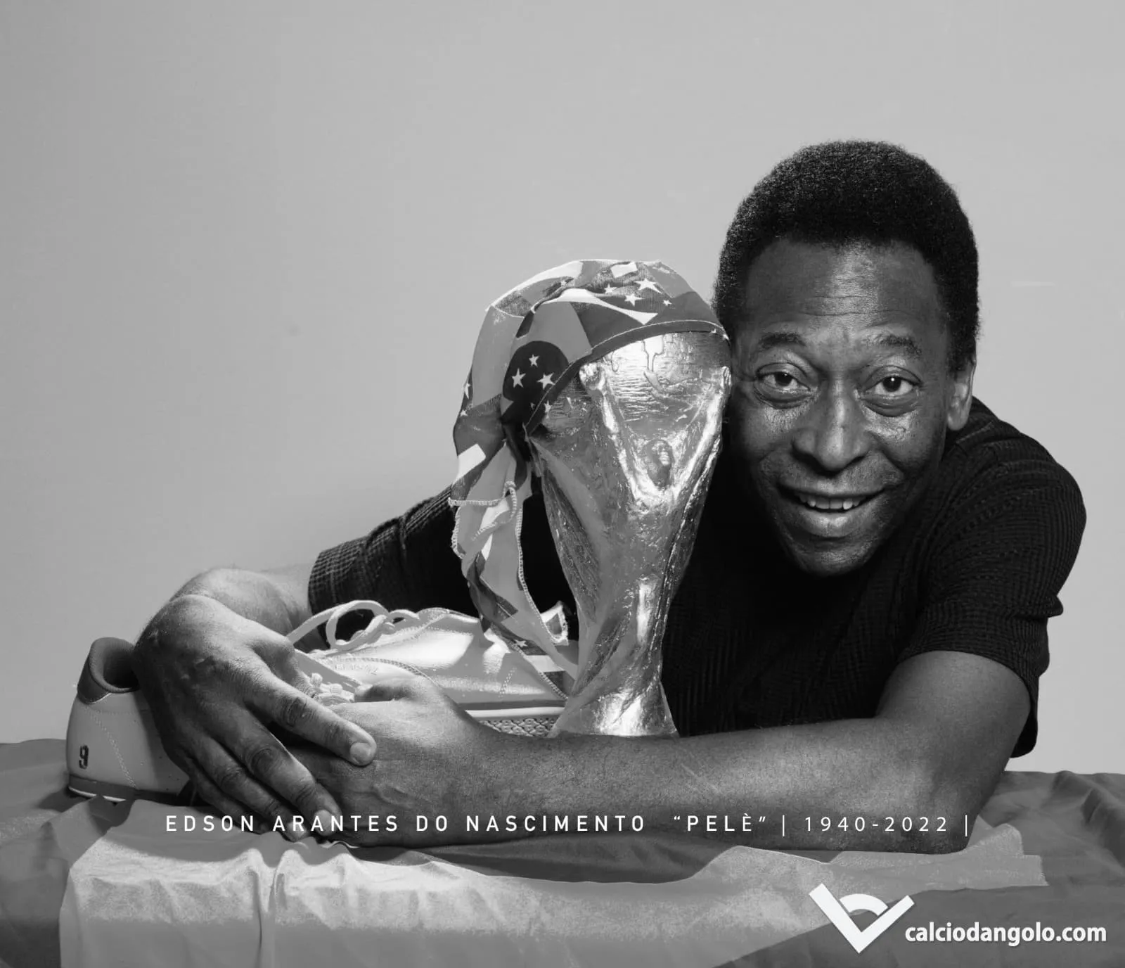Addio Pelè: 8 momenti indimenticabili di O Rei del calcio
