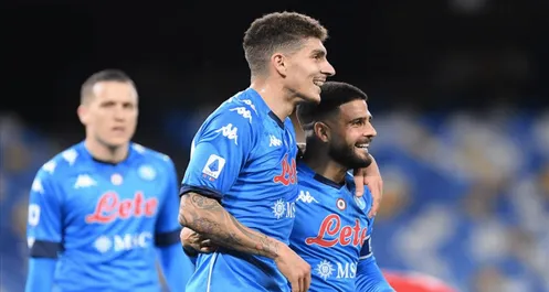 Napoli-Crotone 4-3, le pagelle: Insigne al top, Manolas-Maksimovic pessimi