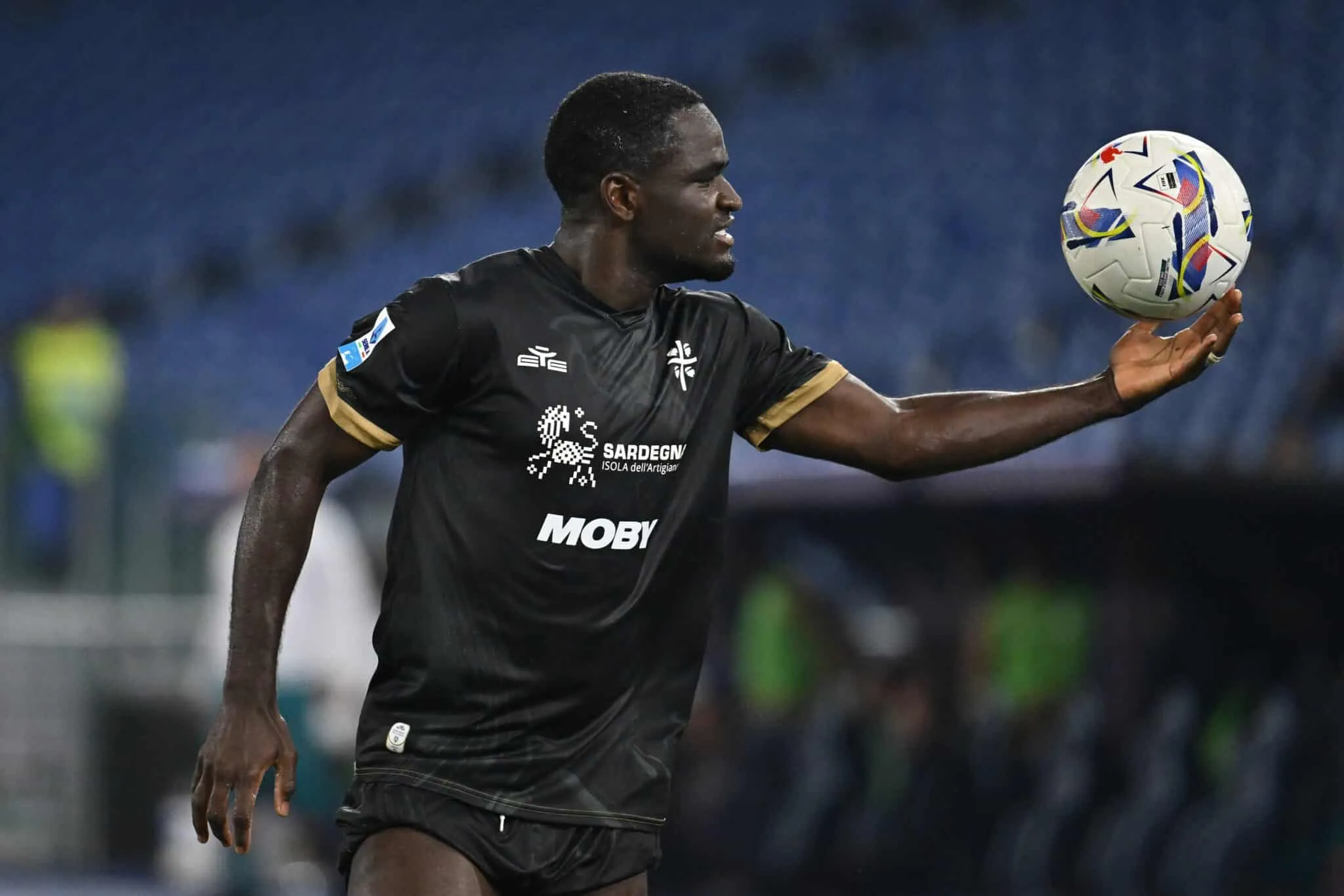 Fantacalcio, quando torna Luvumbo: novità sulle condizioni dell’attaccante del Cagliari