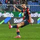 Calciomercato Genoa, Dragusin nel mirino delle big: anche il Barcellona sul difensore rivelazione di questa stagione