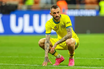 Calciomercato, l’Inter saluta Brozovic e va a caccia del colpo: le principali trattative e le ufficialità di oggi