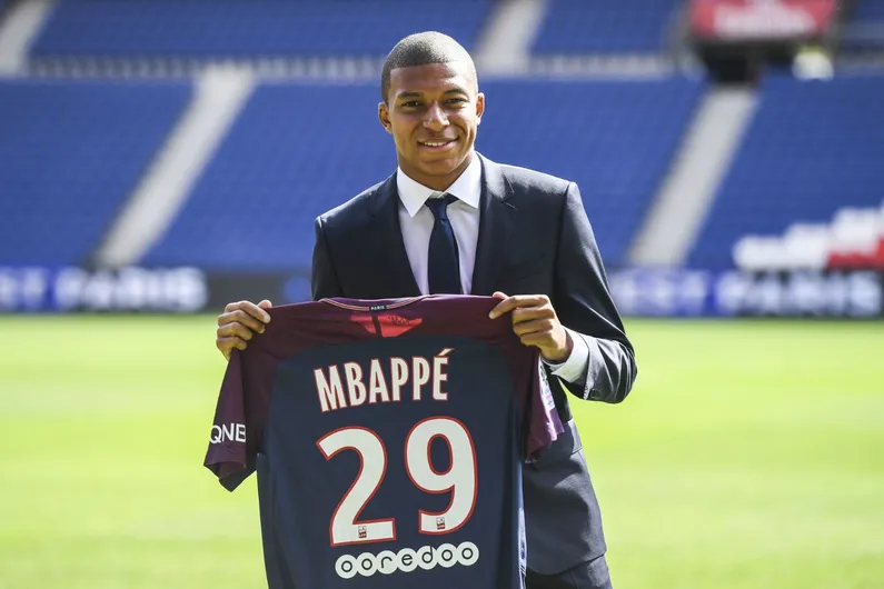 Kylian-Mbappé-PSG-Calciomercato-Monaco-Ligue-1