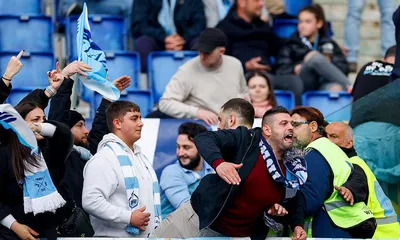 Calciomercato, tifosi in rivolta: un’altra stella se ne va. Trattative e ufficialità di oggi