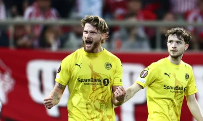 Calciomercato Bologna, chi è Kasper Hogh: attaccante mattatore dell’Europa League finito nel mirino