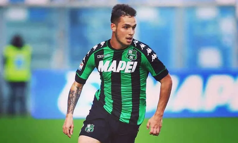 Sassuolo-Chievo 4-0, le pagelle: Lirola imprendibile, Pucciarelli desaparecido