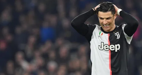 Calcio e coronavirus: cosa succede se non riprende la Serie A