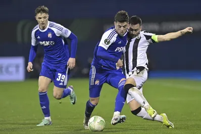 Calciomercato Inter, Renan costa troppo: Marotta ha pronta l’alternativa low cost, affare alla Bisseck