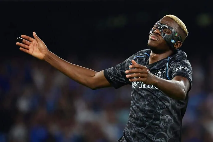 Calciomercato, Napoli in crisi: l’Arsenal punta Osimhen, c’è la contropartita