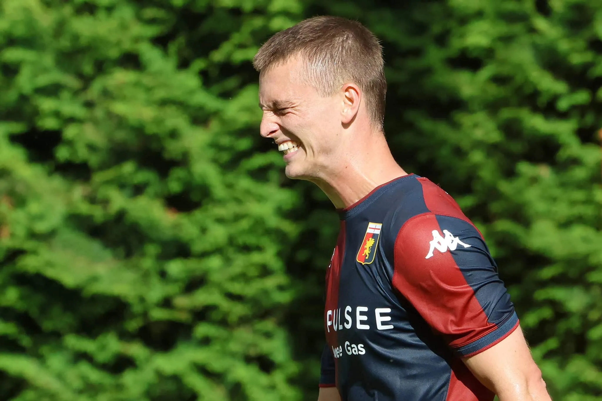 Calciomercato Genoa, ciao Gudmundsson: ma per l’attacco c’è una pista dalla Juve