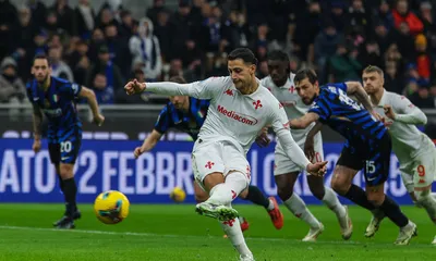 Fiorentina, dubbio rigorista: chi è il titolare tra Mandragora, Kean, Gudmundsson e Beltran?