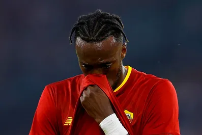 Calciomercato Roma, bagarre per il dopo Abraham: 3 nomi per l’attacco