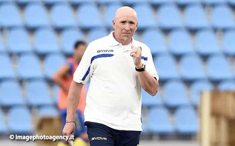 Juventus-Chievo Verona, Maran: "Mentalità giusta, solo l’ingresso di Dybala ha cambiato la partita"