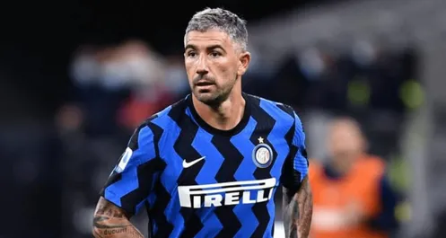 Inter, alla scoperta di Kolarov: statistiche e consigli per il fantacalcio