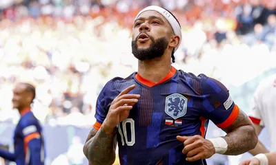 Calciomercato, futuro in Serie A per Depay? Milan e Fiorentina ci pensano