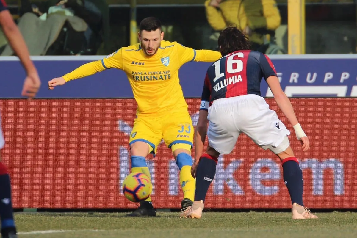 Bologna-Frosinone 0-4, le pagelle: super Ciano, disastro Mattiello