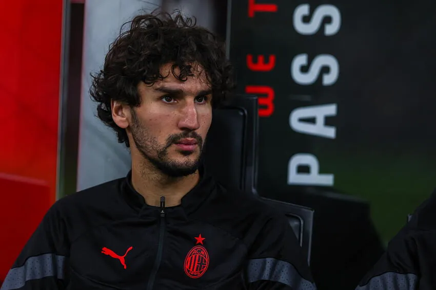 Calciomercato Milan, il gioco degli Adli: via uno, arriva l’altro, la strategia di Maldini