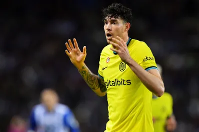 Inter, infortunio Bastoni: i tempi di recupero e quante partite salta