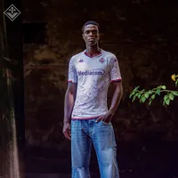 Fiorentina, seconda maglia con commovente dedica ad Astori: le foto