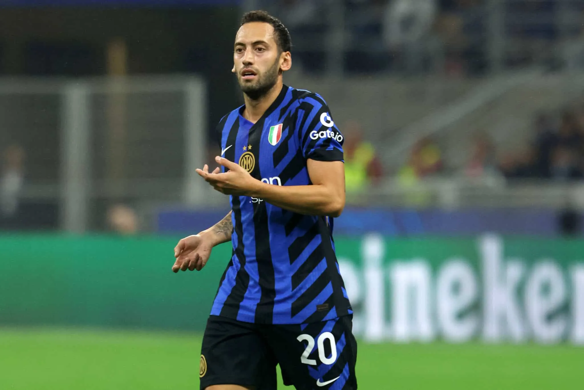 Fantacalcio, Calhanoglu prende voto? Cosa dice&nbsp;il&nbsp;regolamento