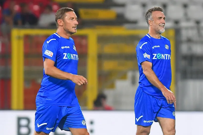 Cos’è e quando si gioca il “Mondiale delle leggende”: squadre partecipanti e campioni annunciati