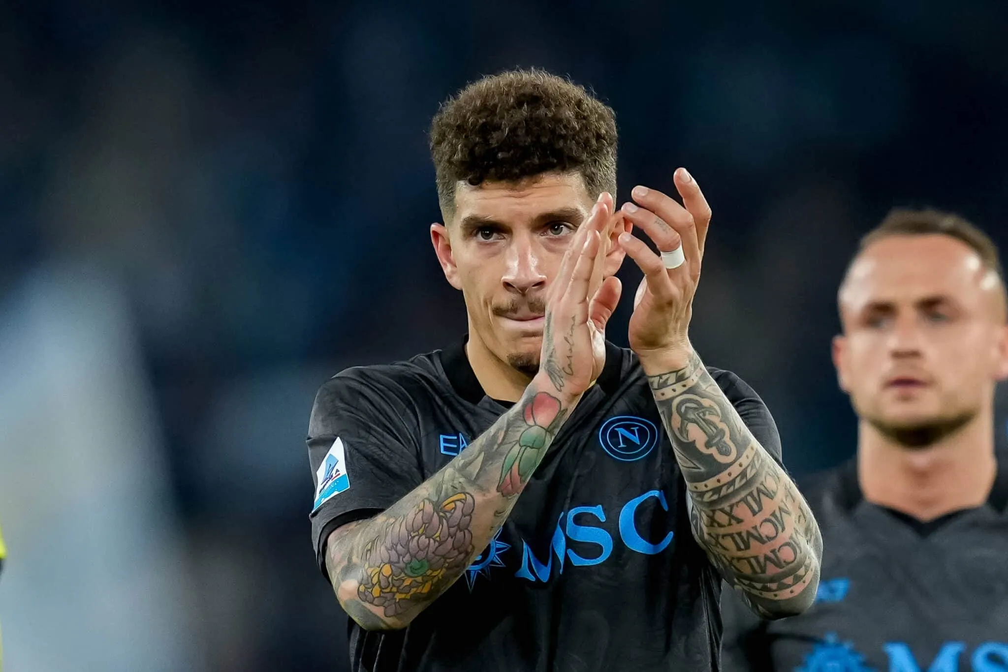 Consigli fantacalcio 26^ giornata, i 5 difensori da schierare: un nome ancor pi&ugrave; offensivo nel Napoli
