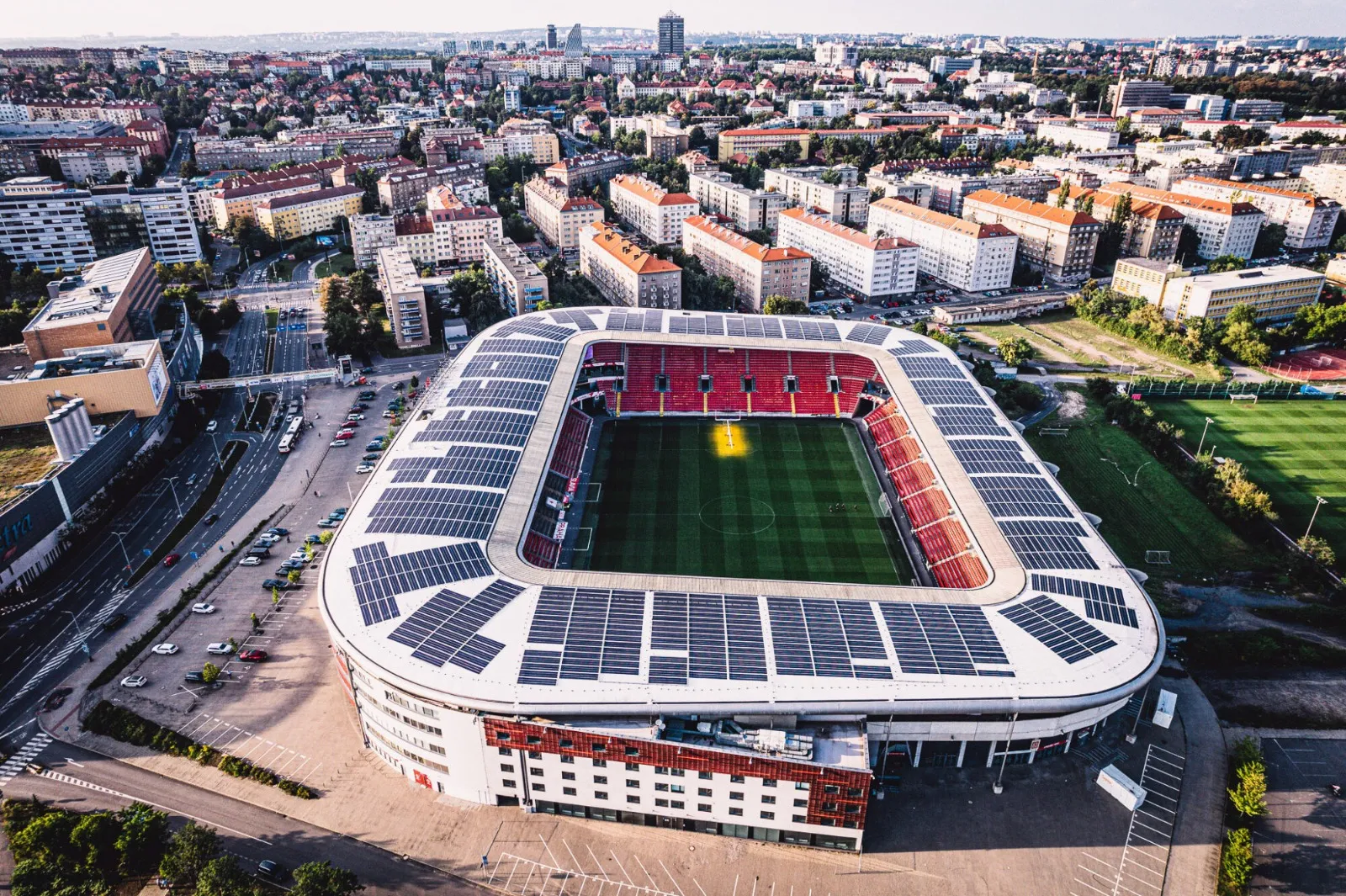 I biglietti della finale di Conference League: prezzi e come acquistarli