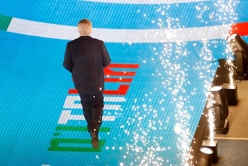 Calciomercato Napoli, scattano i piani dei campioni d’Italia: gli obiettivi in entrata e le cessioni per fare cassa