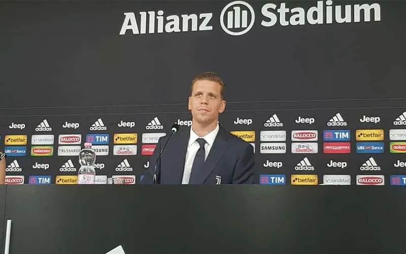 Juventus, Szczesny si presenta: "Buffon è una leggenda, posso solo imparare. Voglio rappresentare il club al meglio"