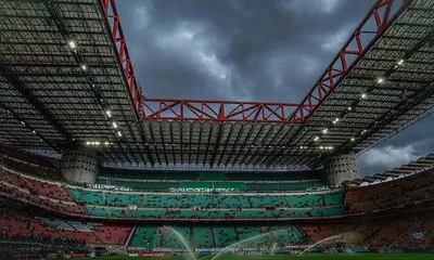 Serie A, perch&eacute; non &egrave; ancora iniziata Milan-Verona: il nuovo orario del calcio di inizio