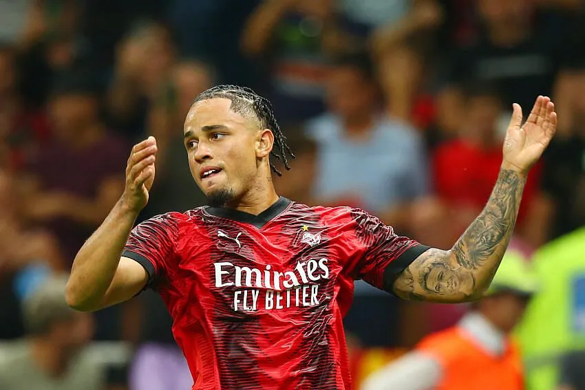 Milan, sosta di sangue per Okafor: si fa male in un incidente stradale, addio Svizzera!