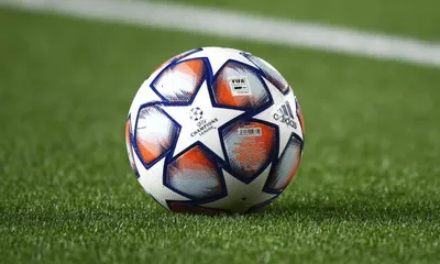 pallone champions league