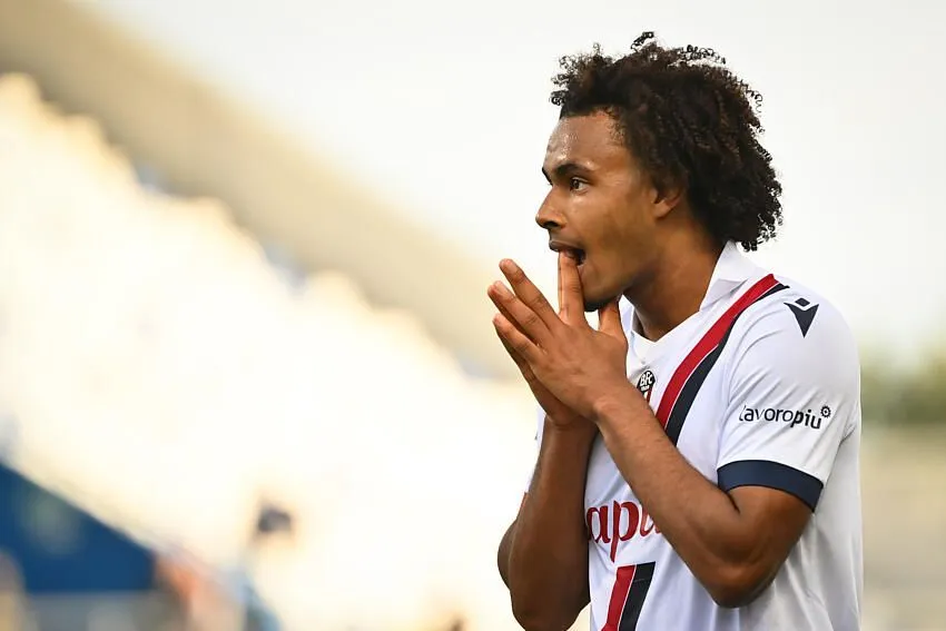 Consigli fantacalcio 11ª giornata, chi schierare: cosa fare con Zirkzee, Guendouzi, Laurienté, Lovric…